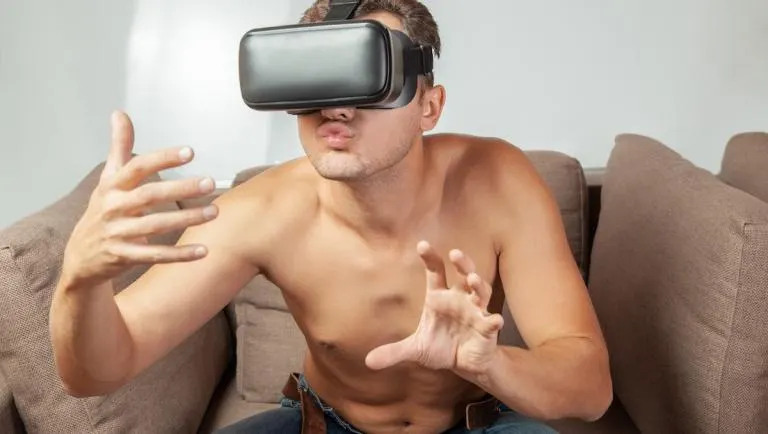 Sesso Online con Donne Mature: 9 Chat Erotiche per Chi Vuole Più Esperienza