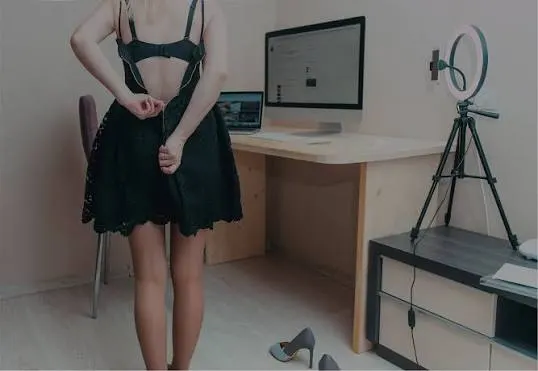 Camgirl Cosplay: Le Migliori 5 Donne Online per Fantasie Erotiche e Giochi di Ruolo
