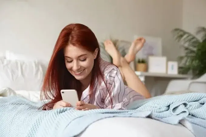 Migliori Chat Erotiche Online: Dove Arraparsi Davvero Senza Finire su Siti di Merda